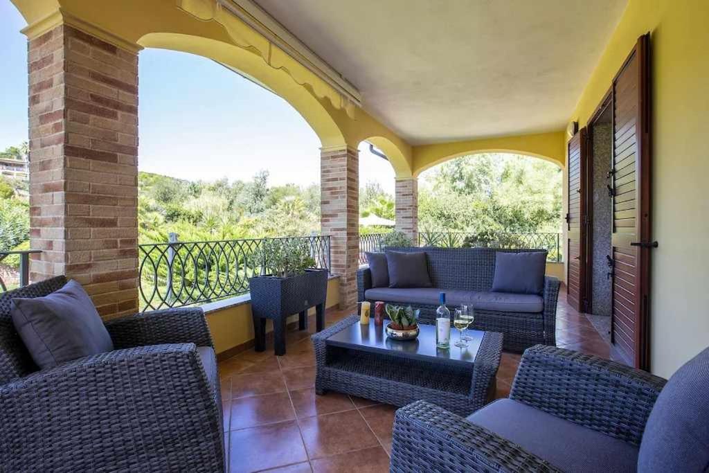 Alghero Villa Mistral Per 7 Persone Terrazza Bbq Ac Wifi エクステリア 写真